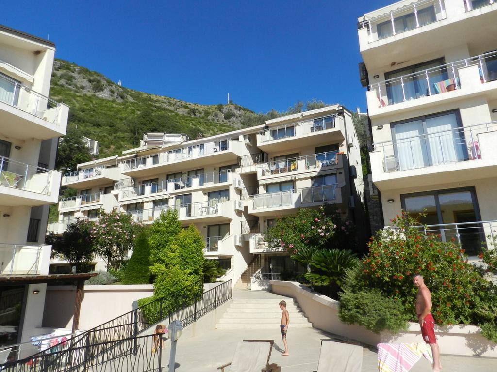 Montetrest Apartments 斯韦蒂·斯特凡 外观 照片