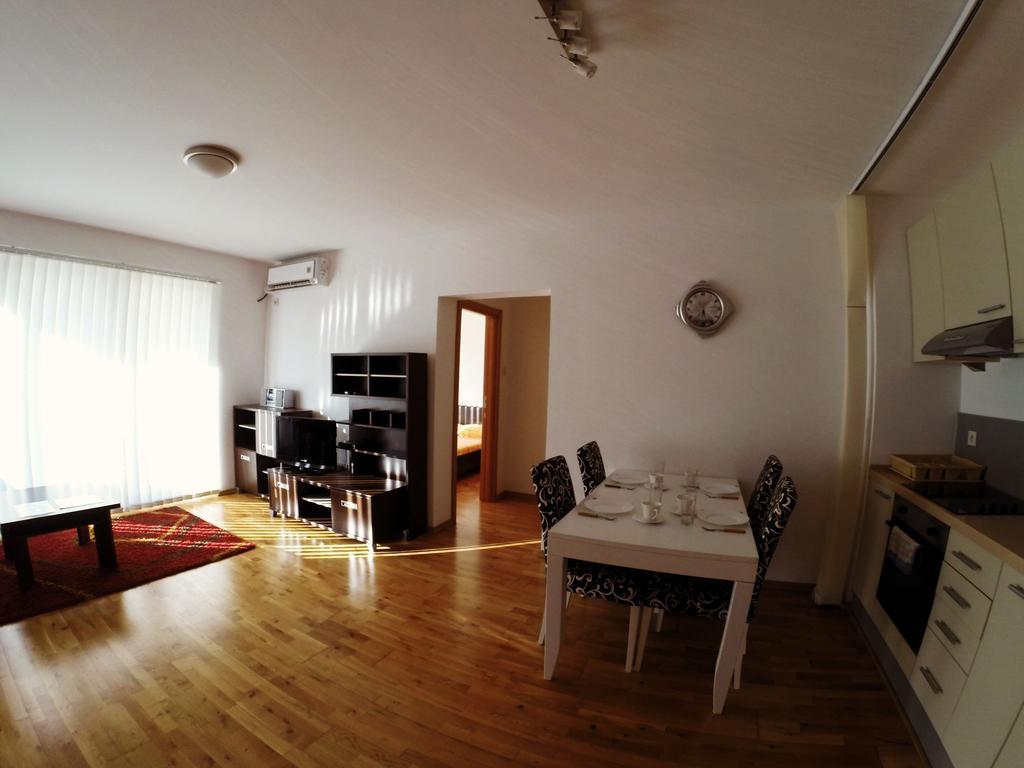 Montetrest Apartments 斯韦蒂·斯特凡 外观 照片